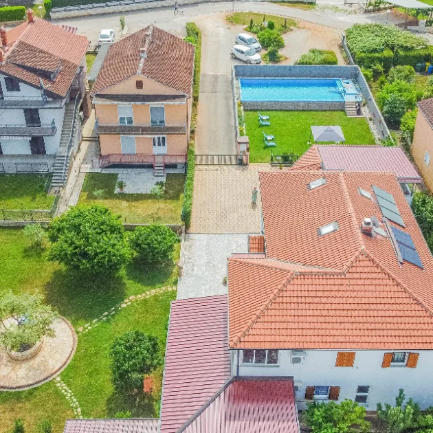PROVISIONSFREI: Haus mit Pension in Istrien (Umag) – 465 m² vom Eigentümer